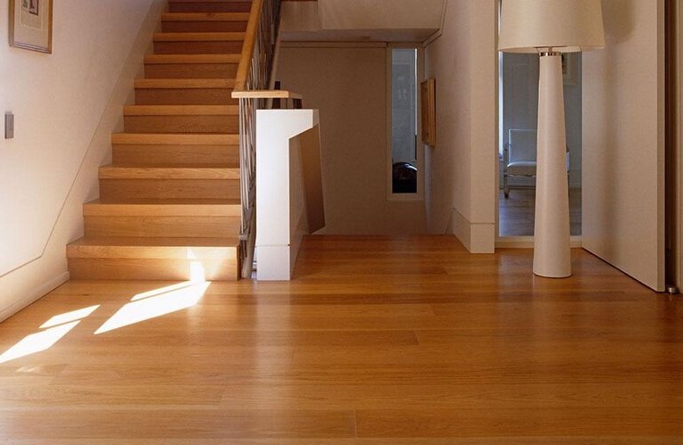 房子装修用瓷砖好还是木地板好